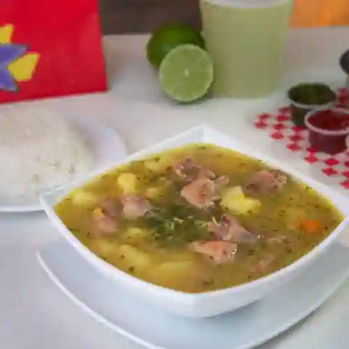 Sopa de Menudencias