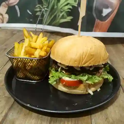 Arma tu hamburguesa con papas fritas