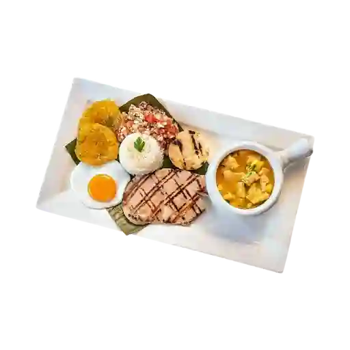Menú Cerdo + Agua Panela