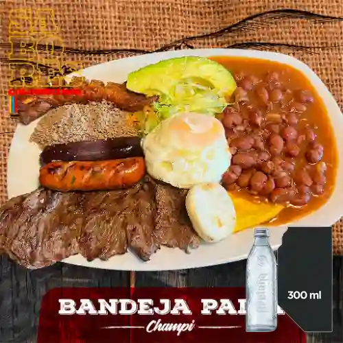 Combo Bandeja Paisa + Bretaña 300 ml