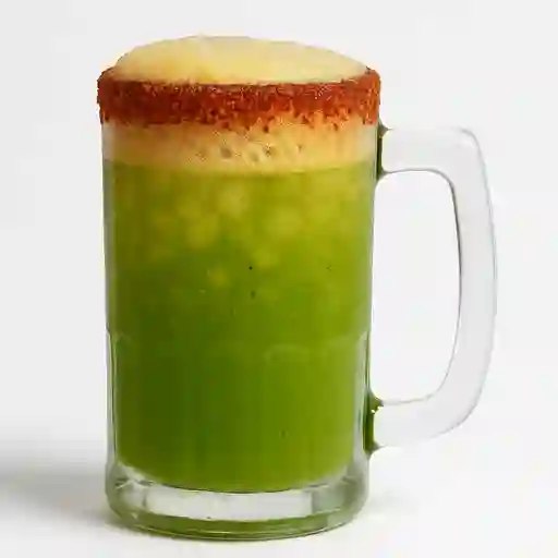 Frutos verdes (michelada en cerveza)