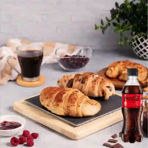 Croissant Artesanal Queso Campesino +CocaCola S/az 400ml