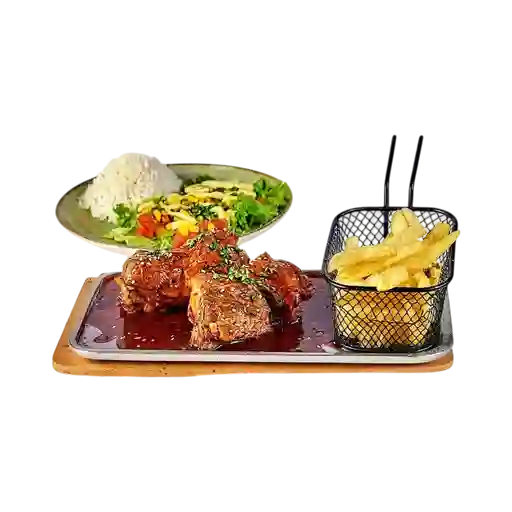 Costillas de cerdo en salsa