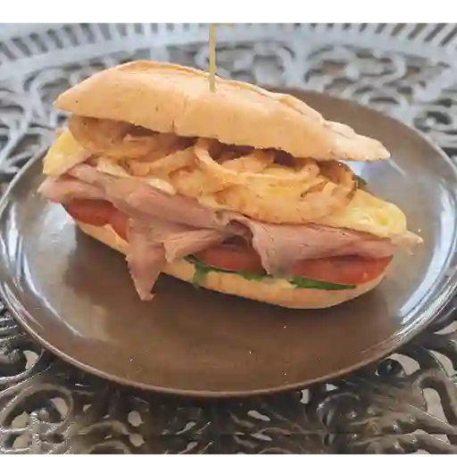 Sándwich de roast beef