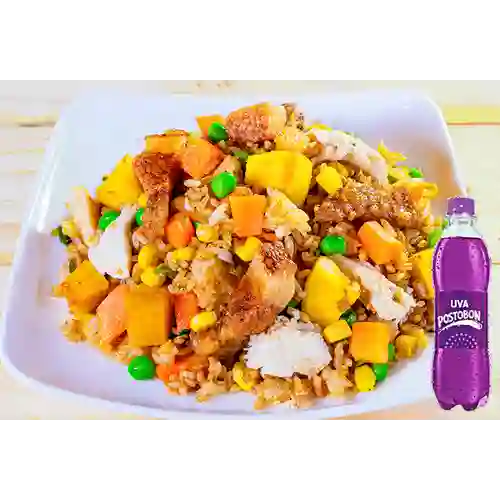 Combo Arroz Antioqueño Mediano + Uva Postobon 250 ml