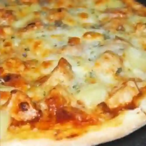 Pizza Pollo Champiñon (Mega Porcion)