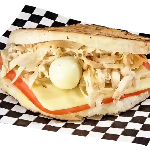 Arepa Clasica con Pollo