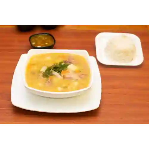 Sopa de Menudencias