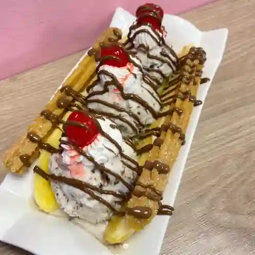 Churro Banana Split