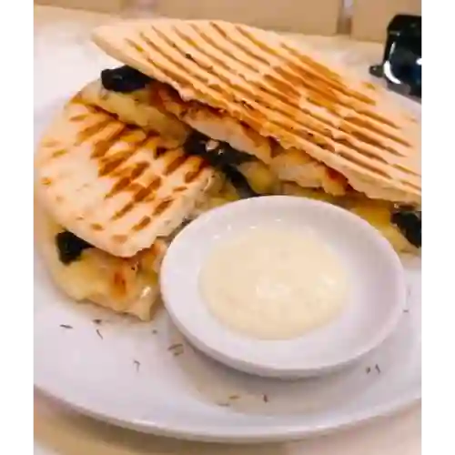 Sandwich Pollo Ciruela Grande