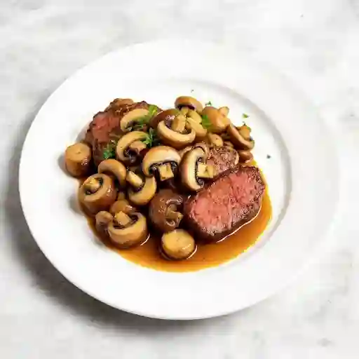 Solomillo con hongos a la pimienta