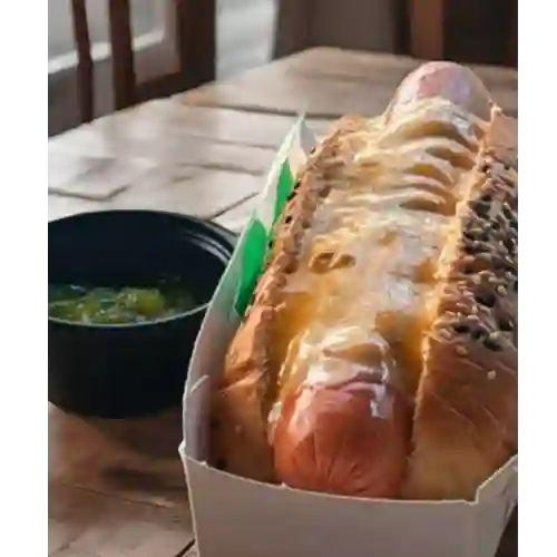 Hot Dog Suizo