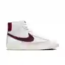 Nike Zapatos Blazer Mid 77 Vntg Blanco T. 9.5 Ref: BQ6806-111