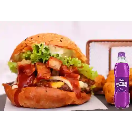 Combo Hamburguesas de la Tierra + Uva Postobon 250 ml