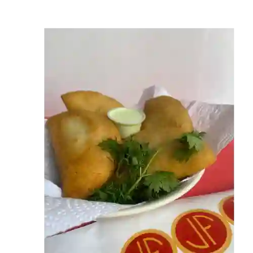 1 Empanada Tradicional de Carne