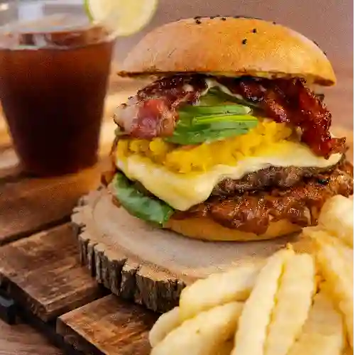 Combo Hamburguesa Criolla
