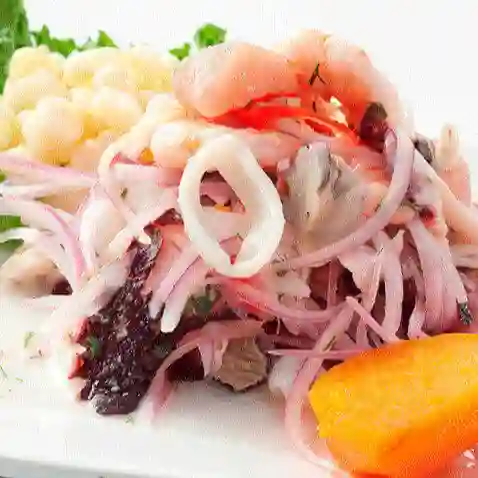 Ceviche Mixto