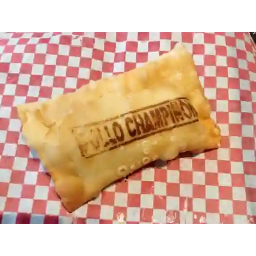 Pastelito Pollo Champiñones