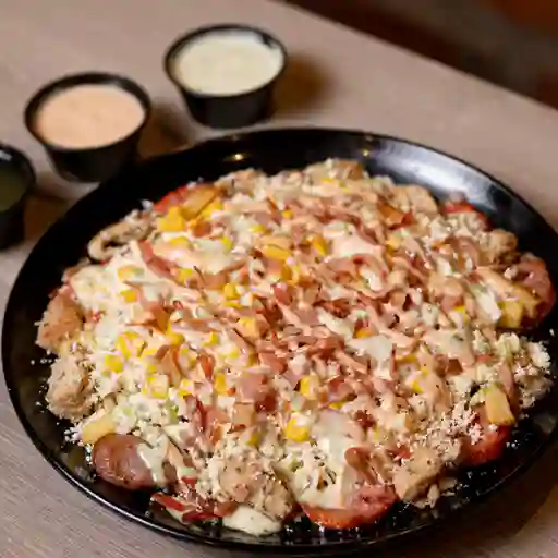 Salchipapa sr. brocheta personal