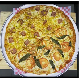Pizza Mediana de 35 Cm 8 Porciones