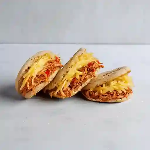 Gordita de Pollo y Queso