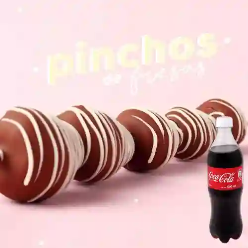 Combo Pincho de Fresa + Coca-Cola