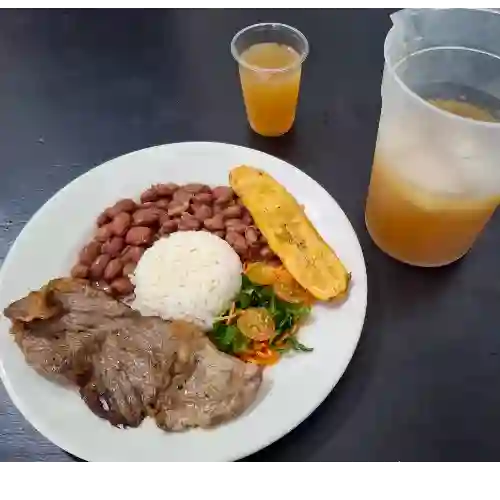 Carne Asada con Frijoles