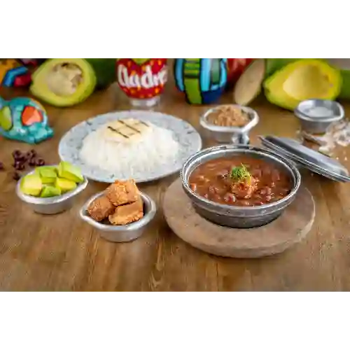 Cazuela de Frijoles + Limonada