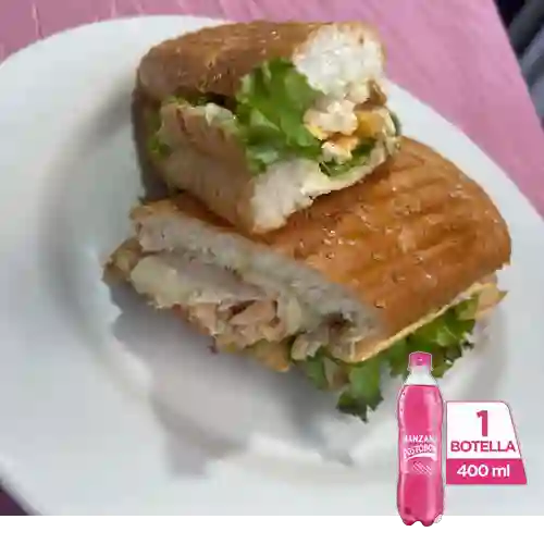 Combo Sándwich de Pollo + Postobón Manzana 400ml