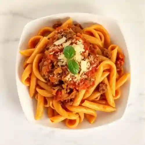 Pasta de Boloñesa y Crema Marinara