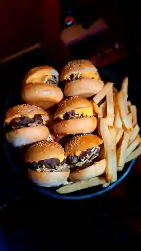 Mini Burgers X6