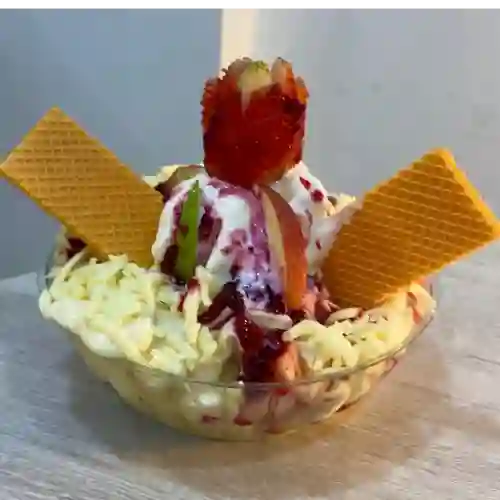 Ensalada Mini Frutal con Helado 16oz