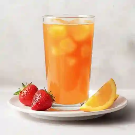 Jugos naturales en agua