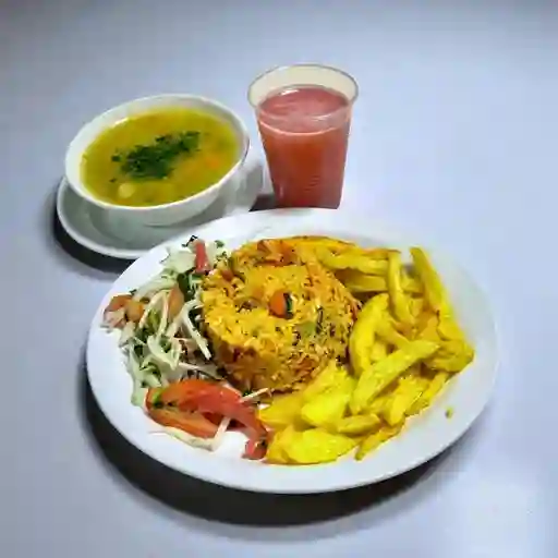 Arroz Trifásico con Sopa y Bebida
