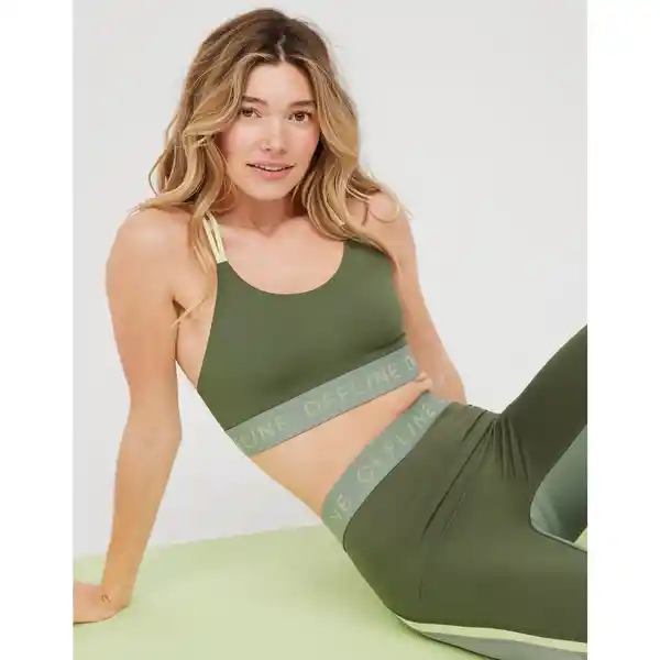 Top Deportivo Aerie Verde Talla MEDIUM American Eagle