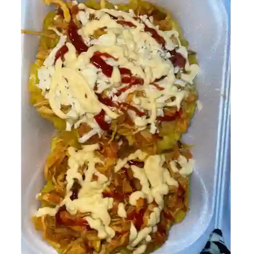 Patacón de Pollo