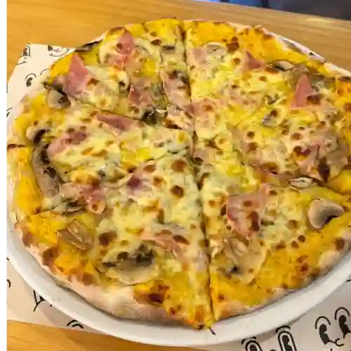Pizza Jamón y Funghi