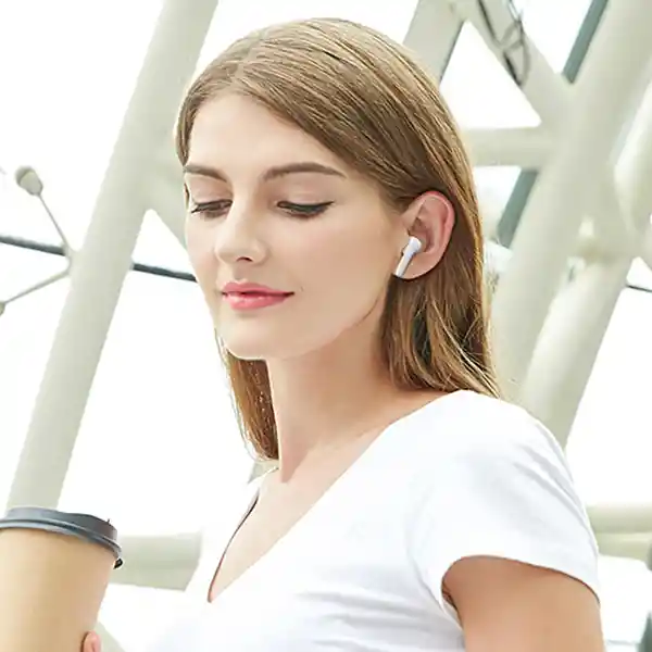 1More Audífonos Con Cancelación de Ruido Blanco Q20