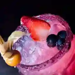 Soda de Frutos Rojos 16 Oz