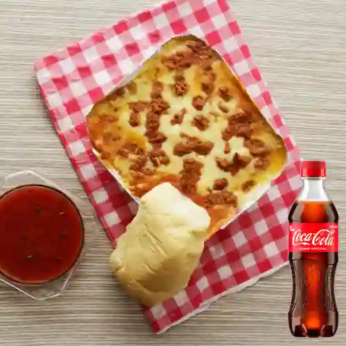 Combo Lasaña Personal Carne&Pollo + Postobon 400 Ml.