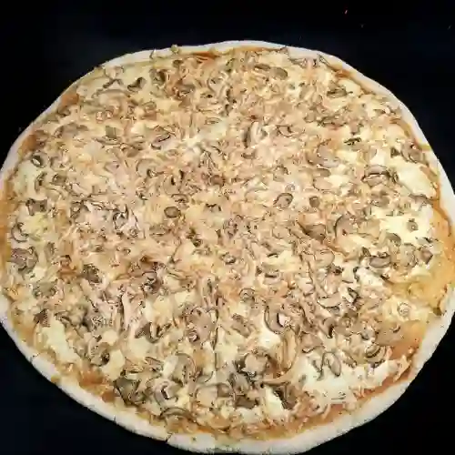 2x1 en Pizza Med ( 35 Cm - 8 Porciones )