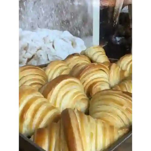 Pan Croissant de Mantequilla
