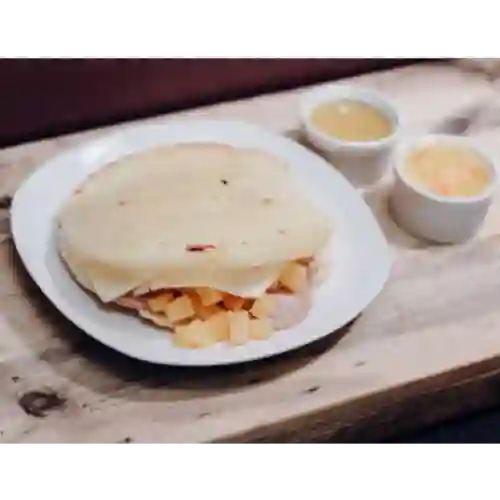 Arepa Hawaiana