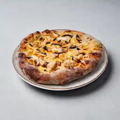 Pizza Personal de Pollo y Champiñones