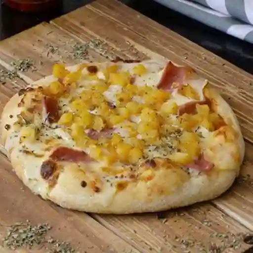 Pizza mediana hawaiana napolitana