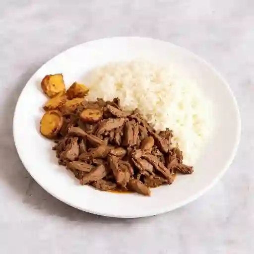 Ejecutivo Carne Desmechada