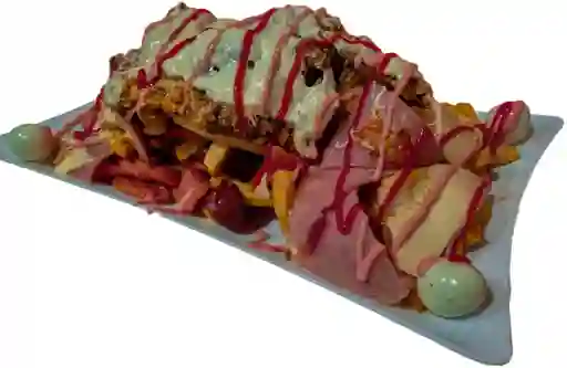 Salchipapa Jumbo 600 gr + Bebida