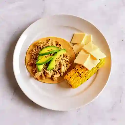 Arepa Con Pollo, Mazorca Y Queso