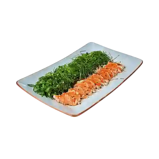 Salmón Tataki