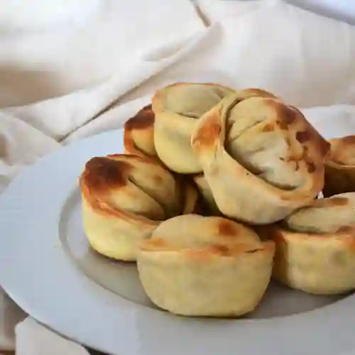 Empanadas Veganas Horneadas de Berenjena